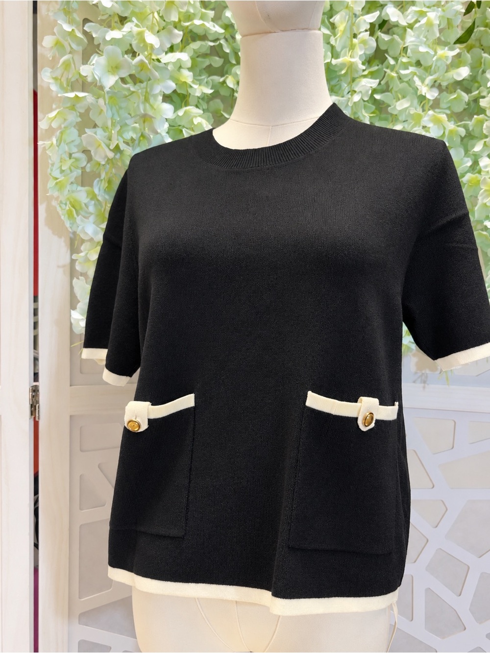 Black Short-Sleeve Knit Top with Contrast Trim
